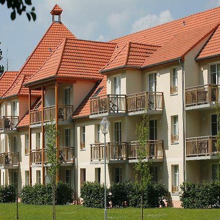 Residence Vtf Les Allees Du Green Levernois Εξωτερικό φωτογραφία