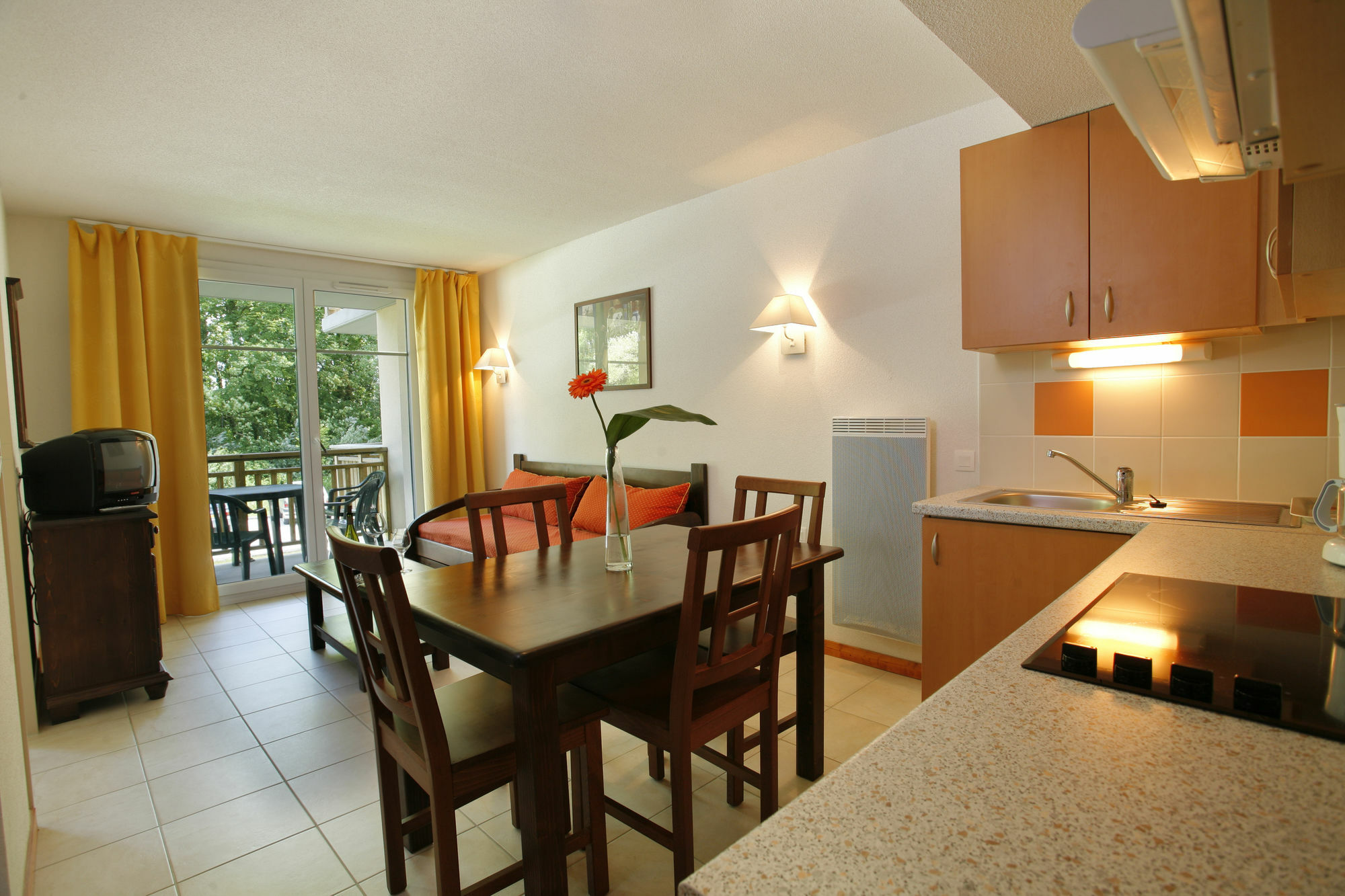 Residence Vtf Les Allees Du Green Levernois Εξωτερικό φωτογραφία